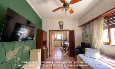 Casa en venta c/ cochera en José Mármol