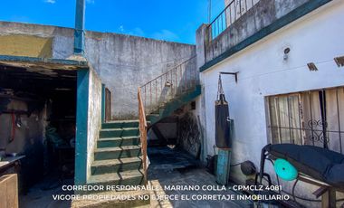 Casa en venta c/ cochera en José Mármol