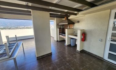 ESPACIOSO DEPARTAMENTO A PASOS DE ESTACIÓN METRO EL LLANO.