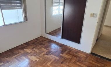 Departamento en alquiler en Lanus Oeste