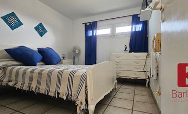 Casa en venta c/ cochera en Mar del Sur