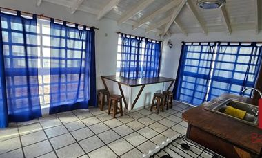 Casa en venta c/ cochera en Mar del Sur