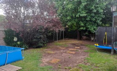 Casa en venta en Quilmes Este