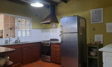 Casa en venta en Quilmes Este