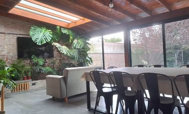 Casa en venta en Quilmes Este