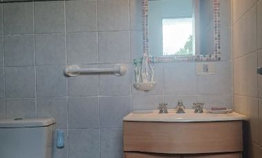 Casa en venta en Quilmes Este