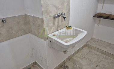 Casa PH en alquiler en Parque Quirno