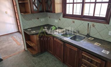 Casa PH en alquiler en Parque Quirno