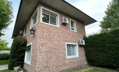 Casa en venta en Village del Parque