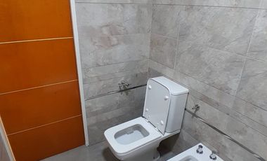 CASA 2 DORMITORIOS, COCHERA. ZONA RIO. G.BAIGORRIA