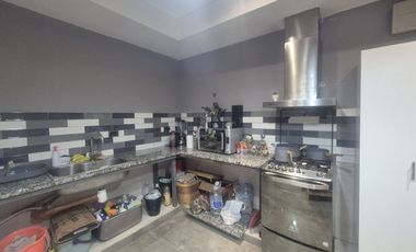 CASA 2 DORMITORIOS, COCHERA. ZONA RIO. G.BAIGORRIA