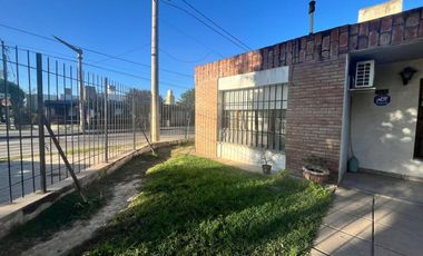 SE VENDE CASA ESQUINA BARRIO PARQUE ATLANTICA