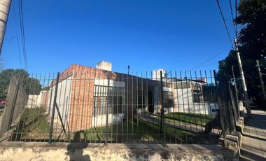 SE VENDE CASA ESQUINA BARRIO PARQUE ATLANTICA