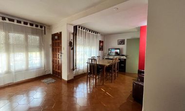 SE VENDE CASA ESQUINA BARRIO PARQUE ATLANTICA