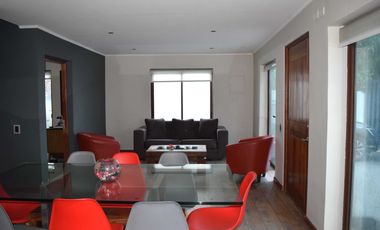 Casa en arriendo en LA REINA