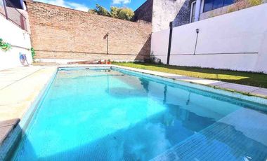 Alquiler Casa 6 amb, Jardin, Pileta, Martinez