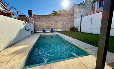 Alquiler Casa 6 amb, Jardin, Pileta, Martinez