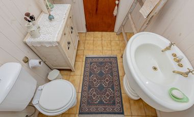 VENTA CASA QUINTA + PISCINA + PARQUE + DEPTO MERLO