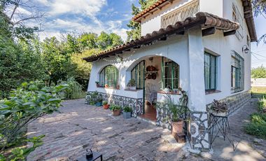 VENTA CASA QUINTA + PISCINA + PARQUE + DEPTO MERLO