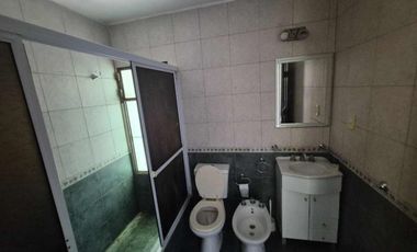 CASA EN VENTA SICARDI 2 DORMITORIOS CON PILETA