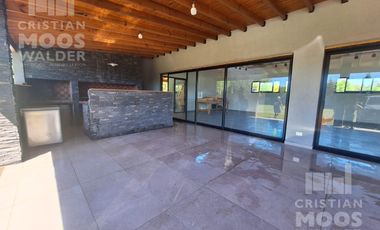 Casa en venta - Matheu