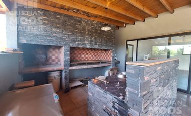 Casa en venta - Matheu