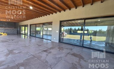 Casa en venta - Matheu