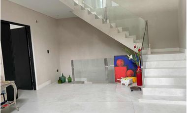 Venta Casa 5 Dormitorios - Pilara - PILAR