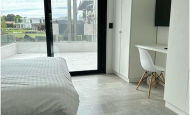 Venta Casa 5 Dormitorios - Pilara - PILAR