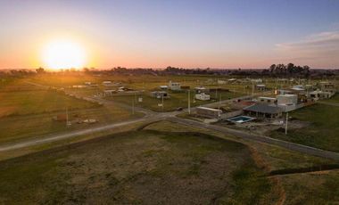 Venta terreno  ibarlucea las fincas