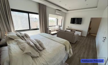 Casa en Temperley con 4 dormitorios - APTA CRÉDITO