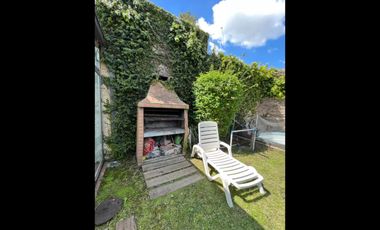 Casa en Temperley con 4 dormitorios - APTA CRÉDITO