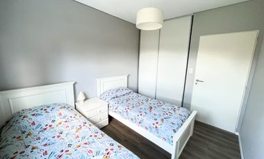 Casa en Temperley con 4 dormitorios - APTA CRÉDITO