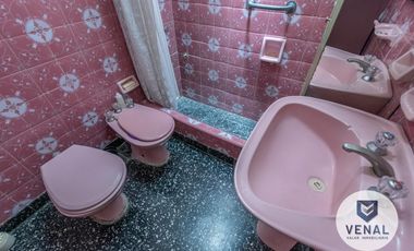 Venta Casa 4amb luminosa 3dorm patio parrilla garaje lavadero terraza loza a mts de Gral Paz