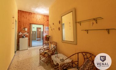 Venta Casa 4amb luminosa 3dorm patio parrilla garaje lavadero terraza loza a mts de Gral Paz