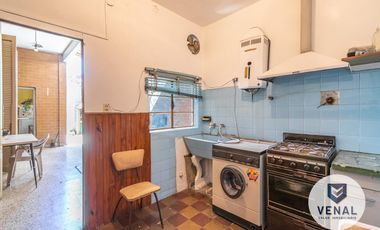 Venta Casa 4amb luminosa 3dorm patio parrilla garaje lavadero terraza loza a mts de Gral Paz