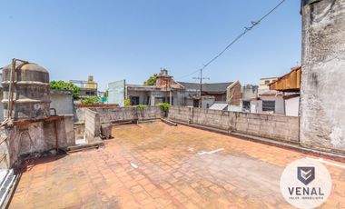 Venta Casa 4amb luminosa 3dorm patio parrilla garaje lavadero terraza loza a mts de Gral Paz