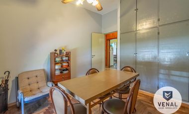 Venta Casa 4amb luminosa 3dorm patio parrilla garaje lavadero terraza loza a mts de Gral Paz