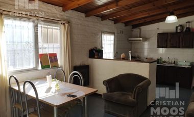 Dos Casas en venta - Apta Credito Bancario en Venta Barrio Lambertucci Escobar