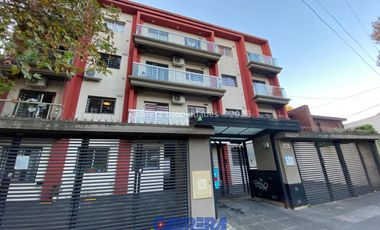 Cochera en Lomas de Zamora Este