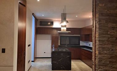 CASA EN PRIVADA EN TEMOZON NORTE