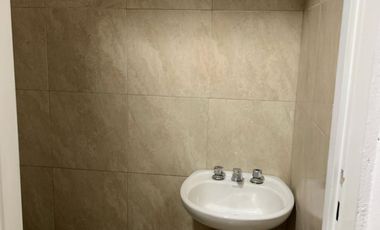 Depósito en Alquiler de 600 m2 en Benavidez