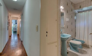 Casa venta Fisherton 4 Dormitorios Patio parquizado cochera