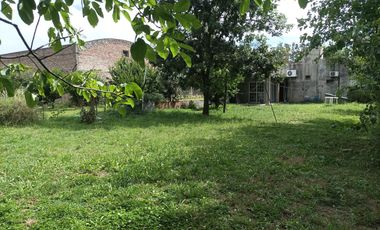 Venta Casa 3 dormitorios con patio - Coronel Bogado