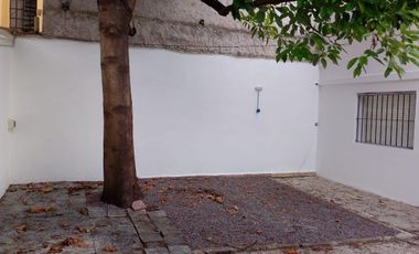 Casa en  lote propio