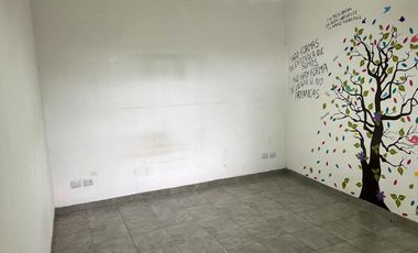 Casa en  lote propio