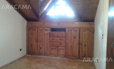 Correa 1125 - Luis Guillon