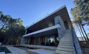 Casa en  Venta Costa Esmeralda