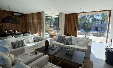 Casa en  Venta Costa Esmeralda