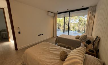 Casa en  Venta Costa Esmeralda